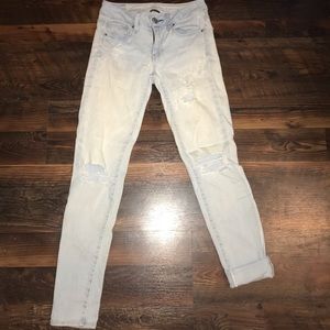 American Eagle skinny jeans